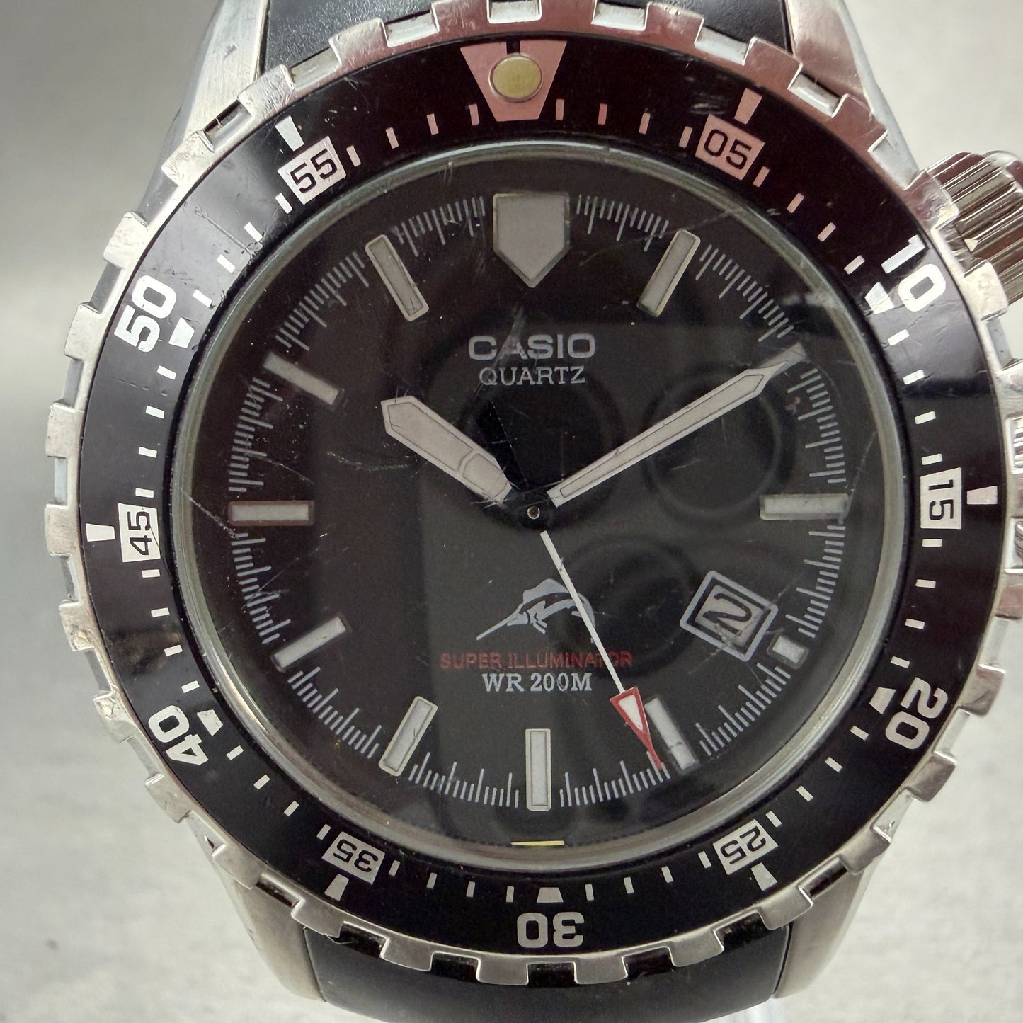 Casio Super Illuminator Dive Watch Men 43mm Black Dial Steel Date Round NewBatt41