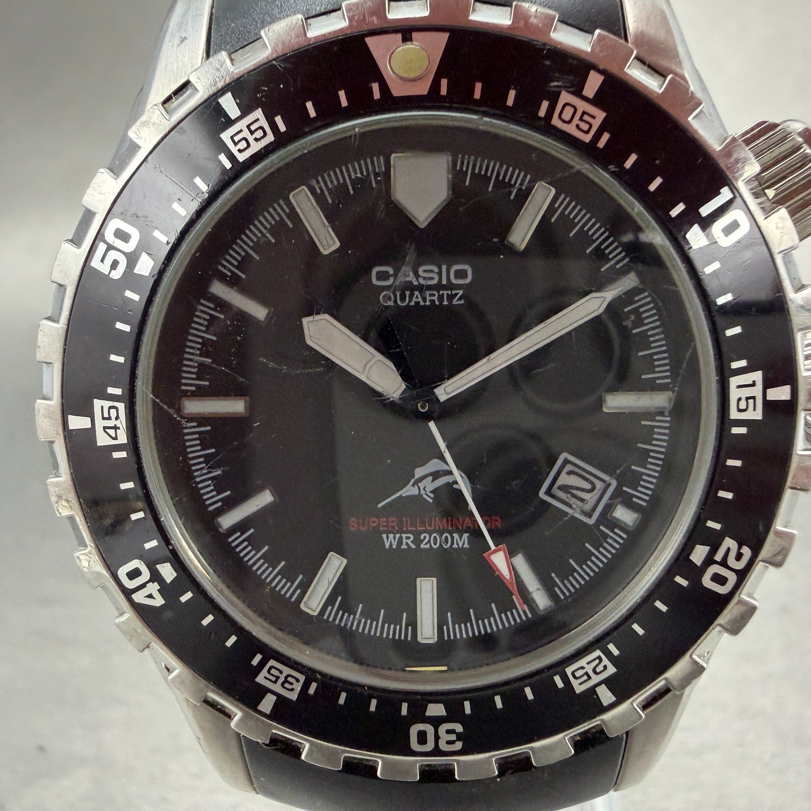 Casio Super Illuminator Dive Watch Men 43mm Black Dial Steel Date Round NewBatt41