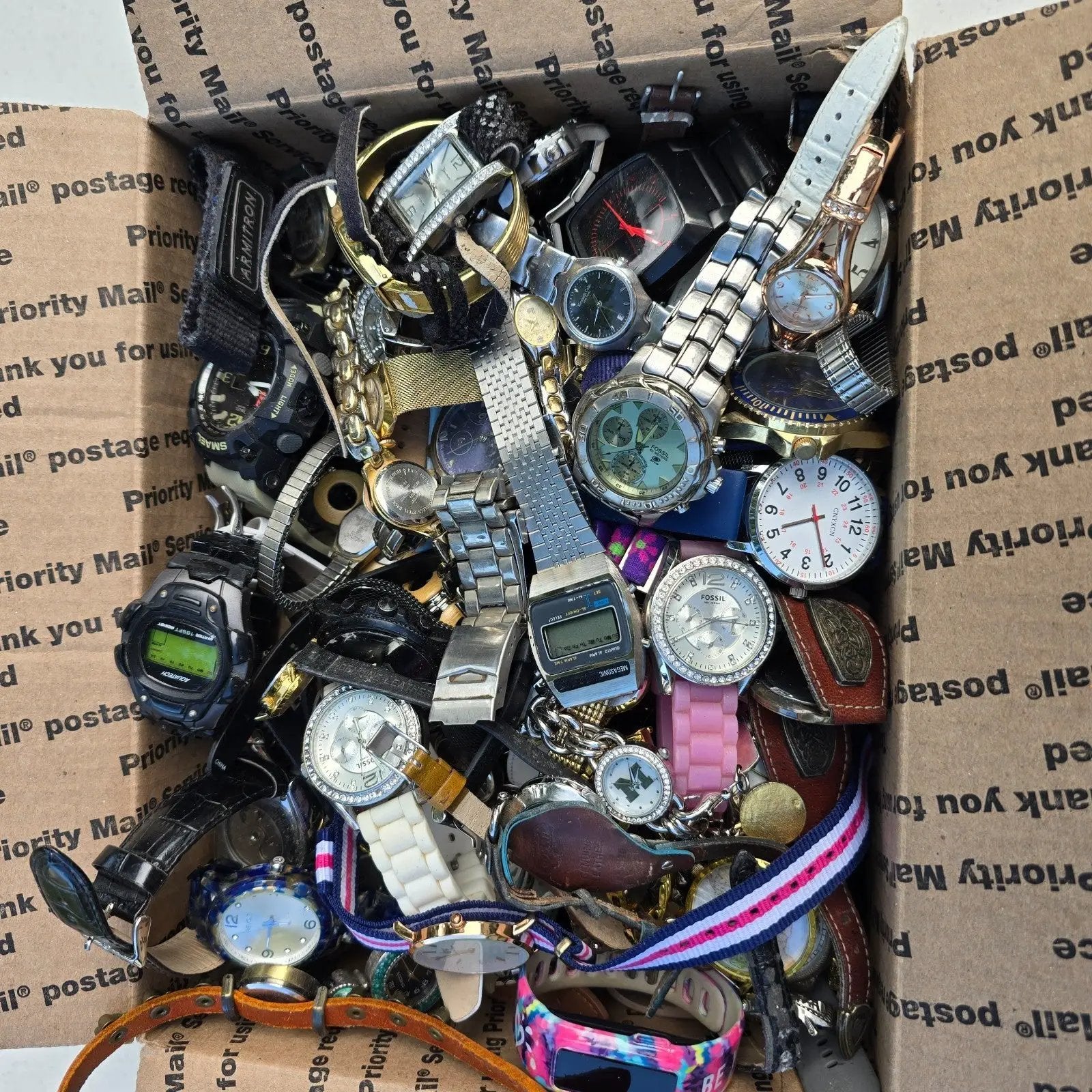Watch Lot Men Women Skagen Pulsar Fossil Timex 18.6 LB VTG Modern PARTS0