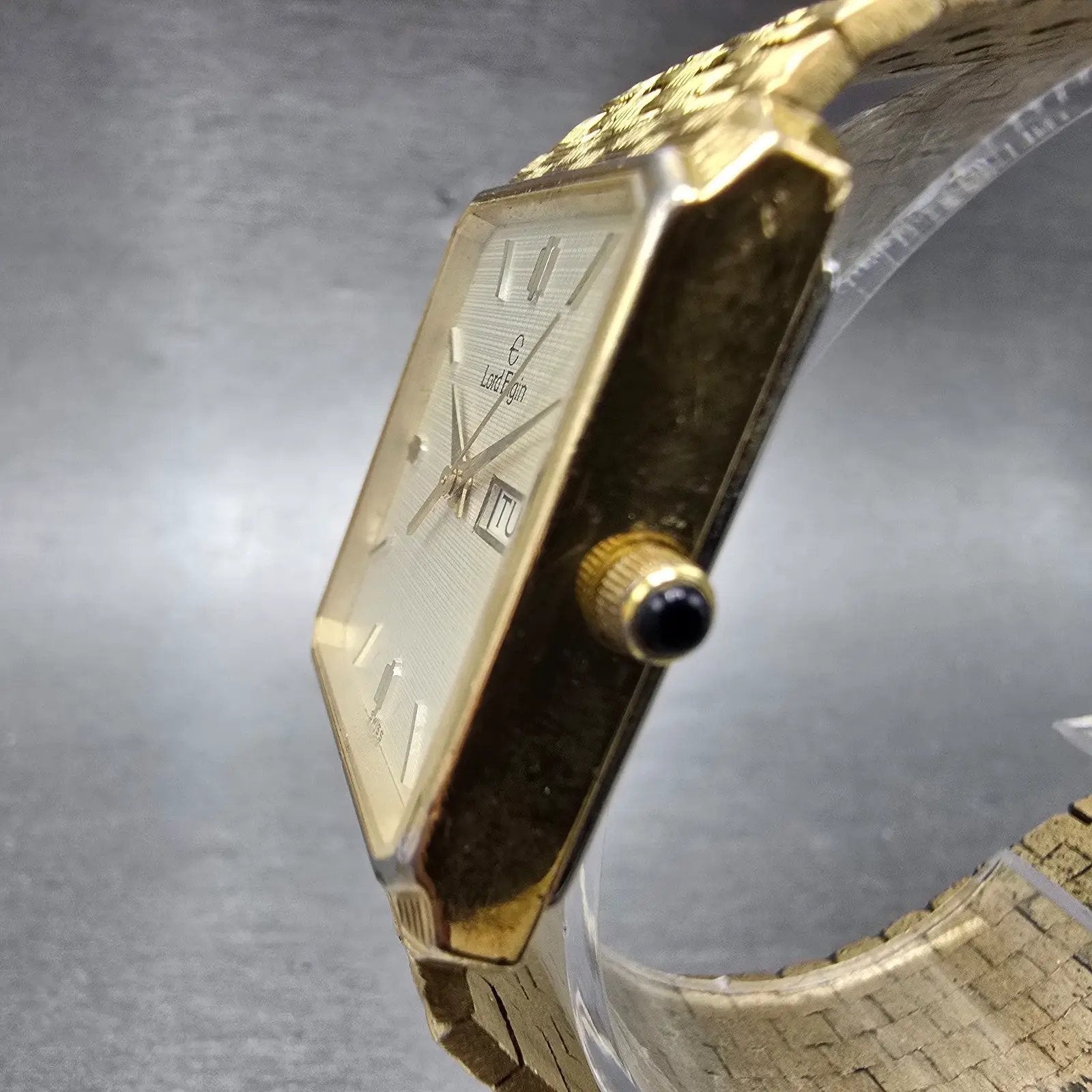 Lord Elgin Tank Watch Men 25mm Gray Dial Gold Daydate Rectangle READ!!! New Batt2