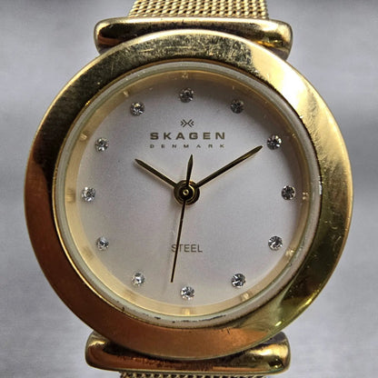 Skagen Denmark Watch Women 25mm White Dial Gold Tone Round 107SGGD New Battery1