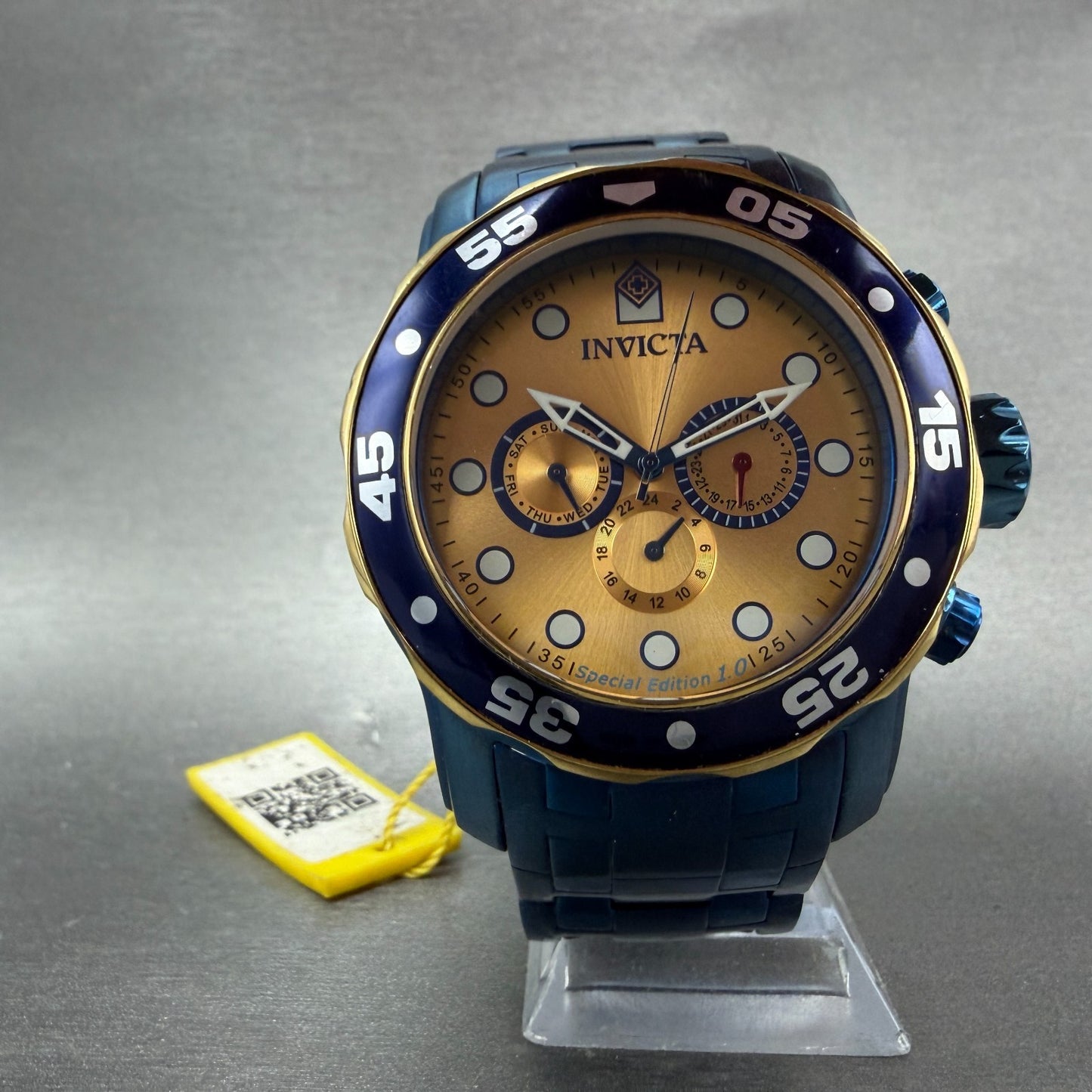 Invicta Pro Diver Watch Men 49mm Gold Dial Blue Tone Daydate Round 15044 New Bat5