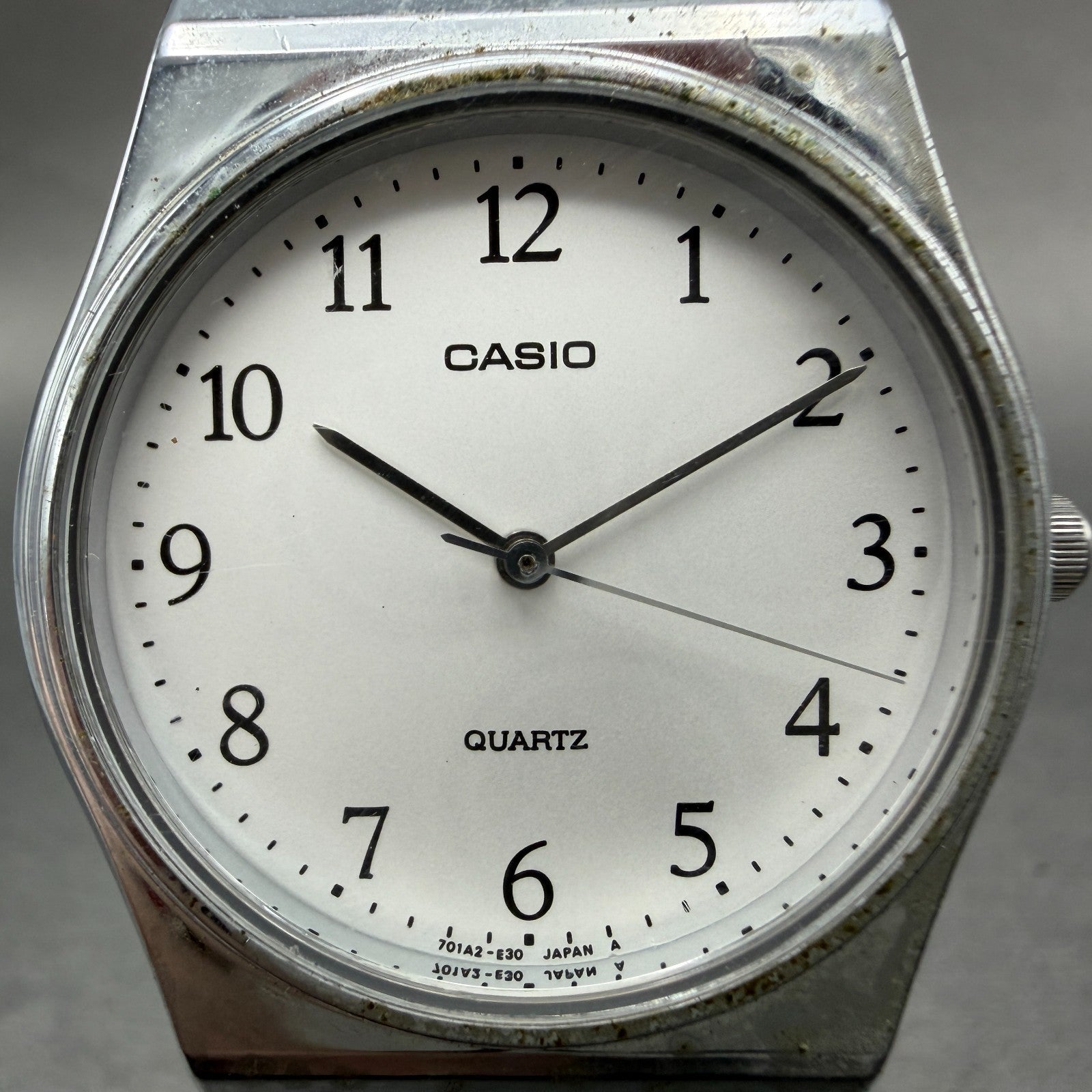 Casio MQ-336 Watch Men 33mm White Dial Silver Tone Round New Battery Vintage OPI1