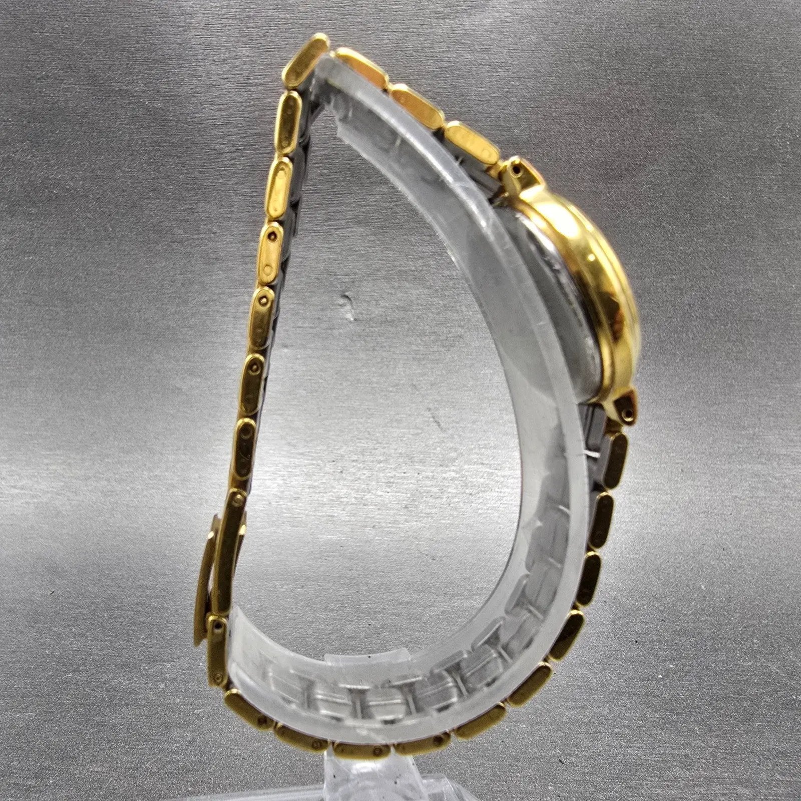 Movado Palio Watch Women 24mm White Dial Gold Tone Date 81.94.821H New Battery10