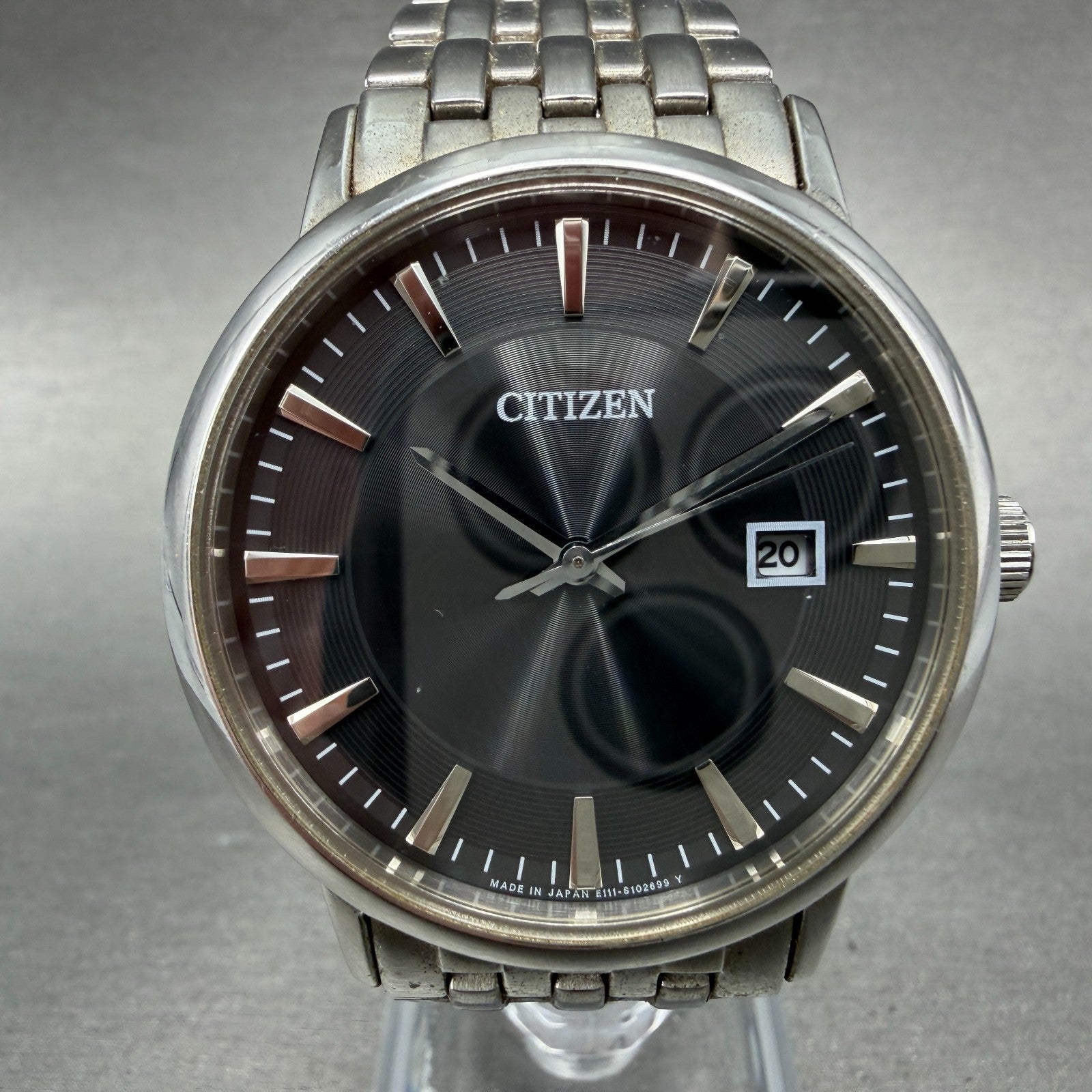 Citizen Eco-Drive Watch Men 37mm Black Dial Silver Tone Date E111-S067901 Works0