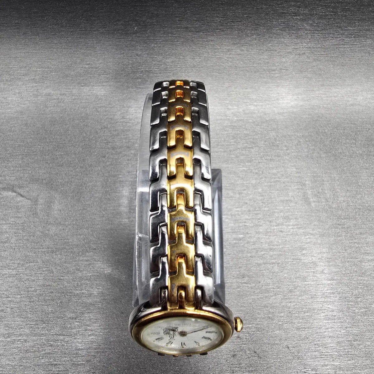 Seiko Watch Women 23mm White Dial Two Tone Round 4N00-1349 New Battery Vintage4