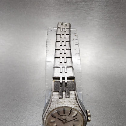 Seiko Watch Women 18mm Silver Dial Silver Tone Manual Round 11-0639 Runs