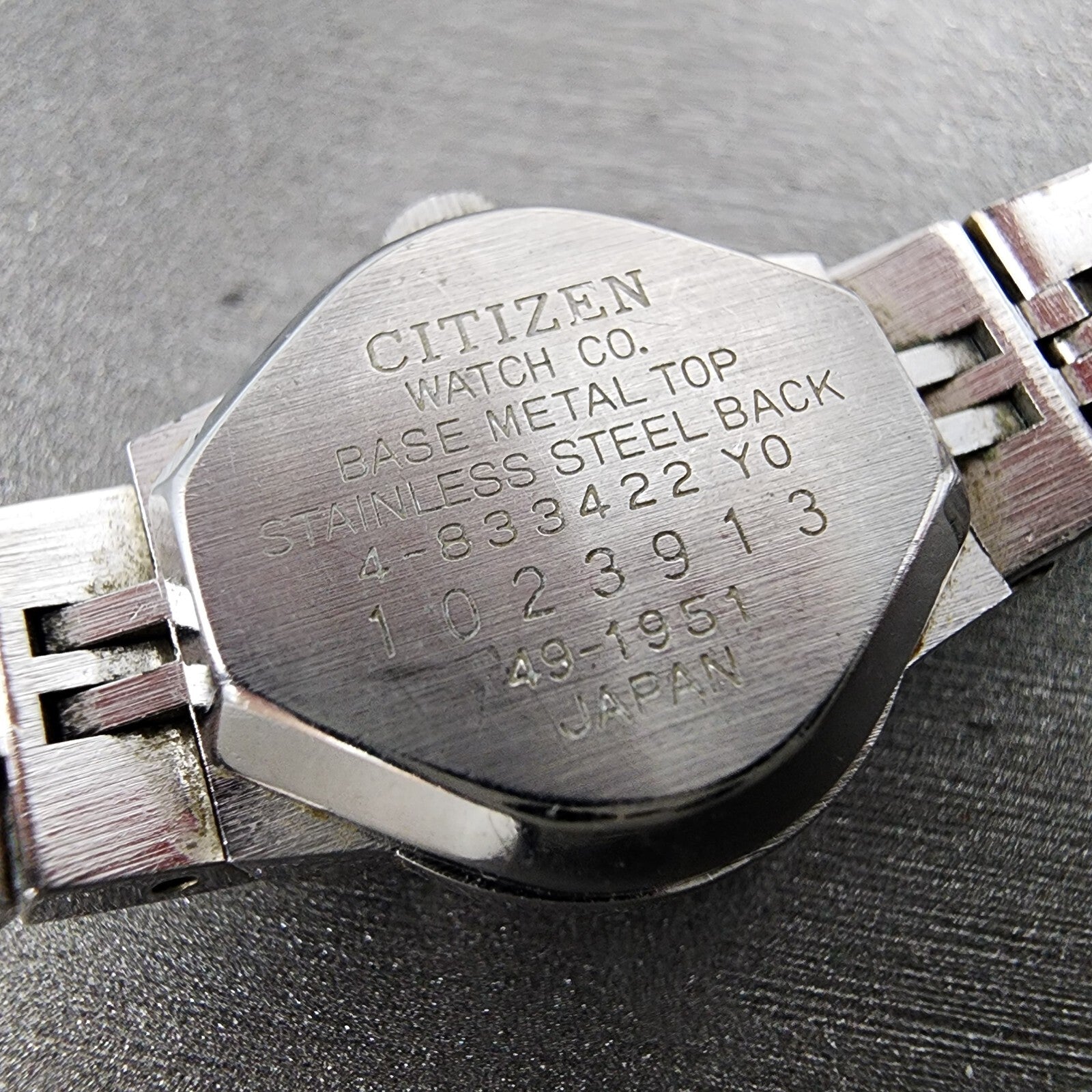 VTG Citizen CQ Watch Women 17mm Silver Dial Silver Tone Oval New Battery9