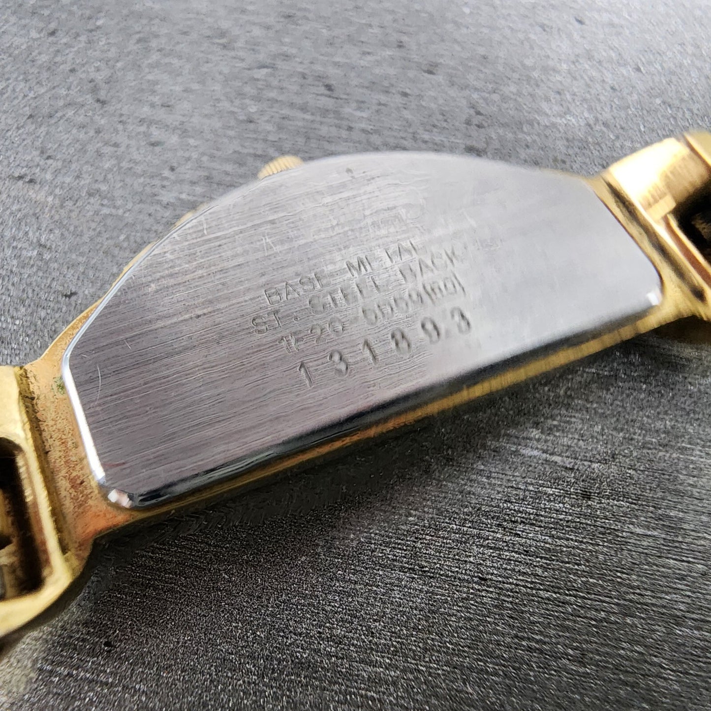 Seiko Halfmoon Watch Women 14mm Gold Dial Gold Tone Asymmetrical New Battery9