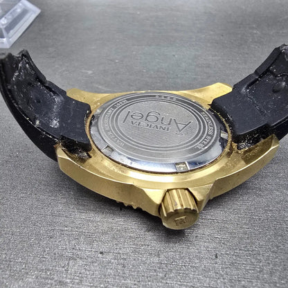 Invicta Angle Dive Watch Women 39mm MOP Dial Gold Tone Date 0489 New Battery9