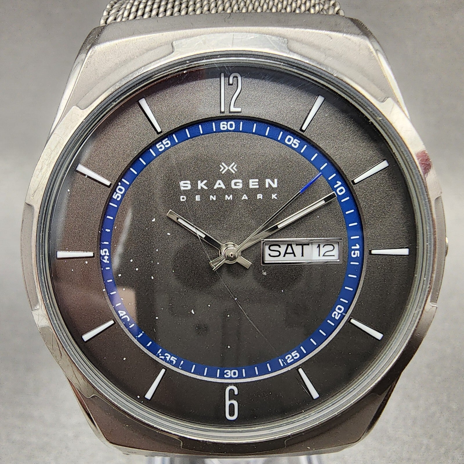 Skagen Melbye Watch Men 40mm Gray Dial Titanium Daydate Round New Batt READ!!!!1