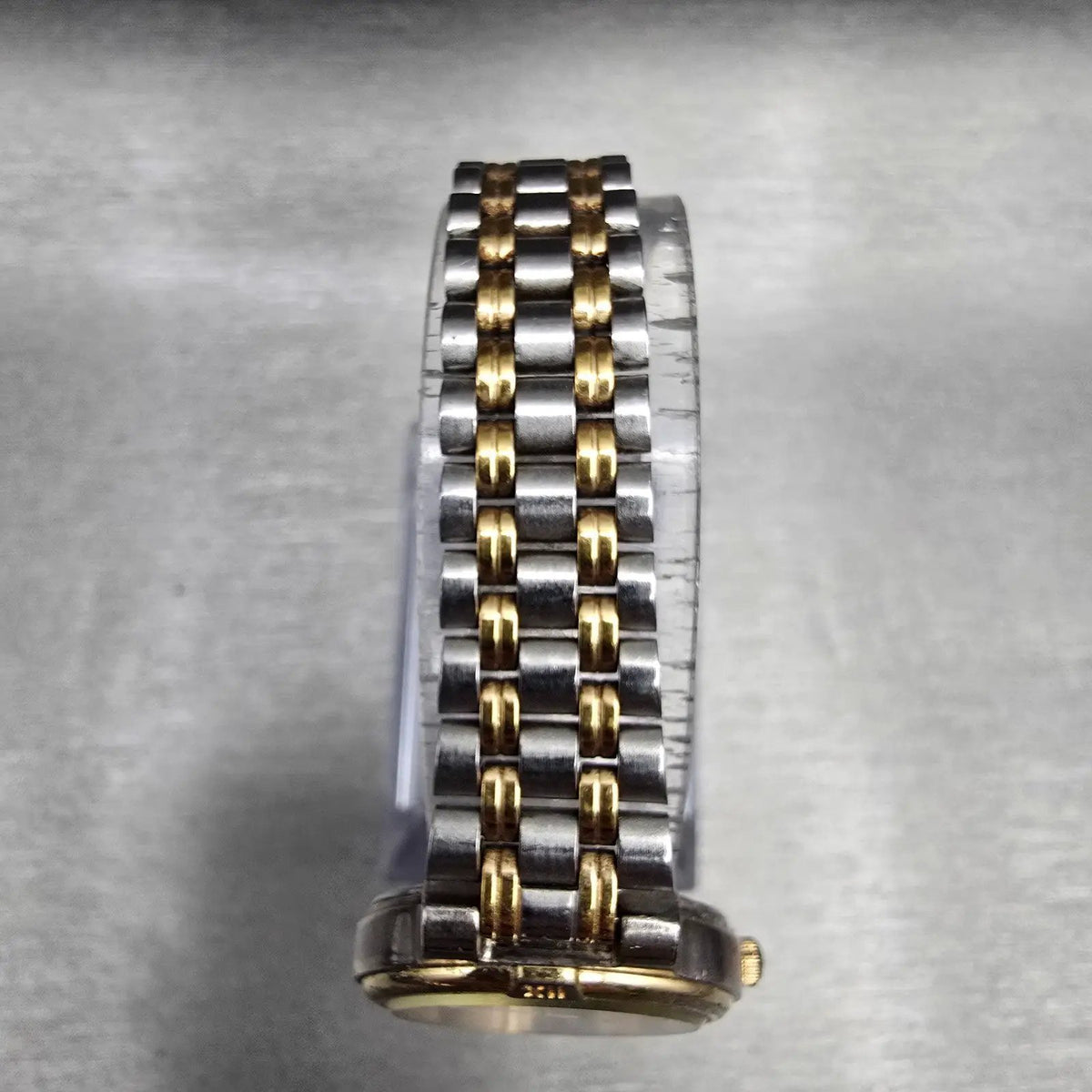 Alba Urban Watch Women 24mm Champagne Dial Two Tone Round V301-6A30 New Battery4