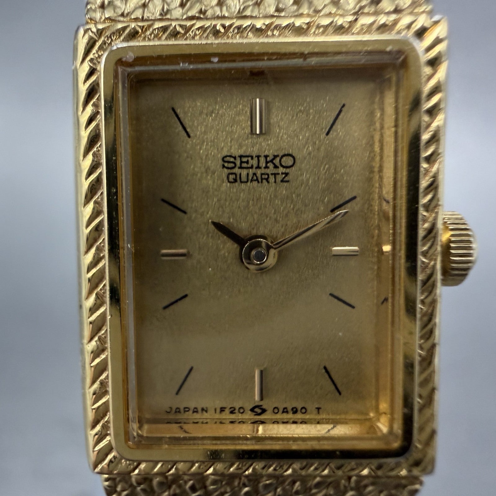 Seiko Tank Watch Women 14mm Gold Dial Gold Tone Rectangle 1F20-5A59 New Battery1