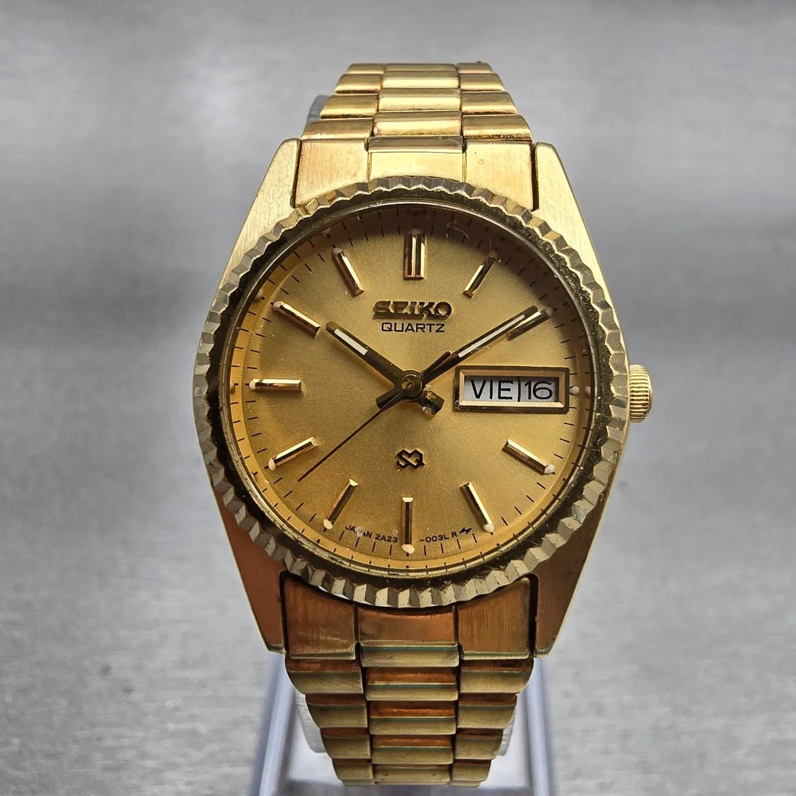 Seiko SQ Watch Women 24mm Gold Dial Gold Tone Daydate Round 2A23-0039 New Batt0