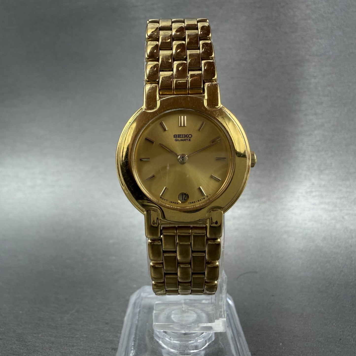 Seiko Watch Women 24mm Champagne Dial Gold Tone Date Round 7N89-6A50 New Battery5