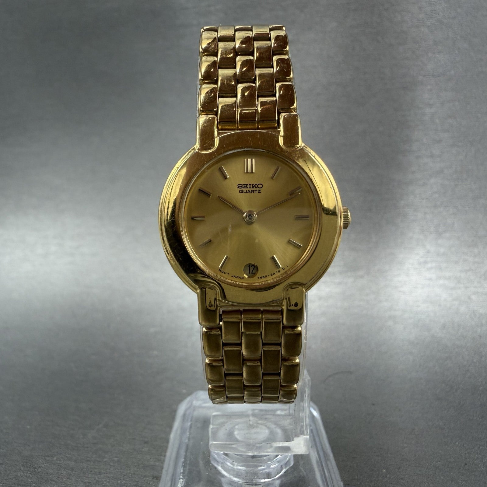 Seiko Watch Women 24mm Champagne Dial Gold Tone Date Round 7N89-6A50 New Battery5