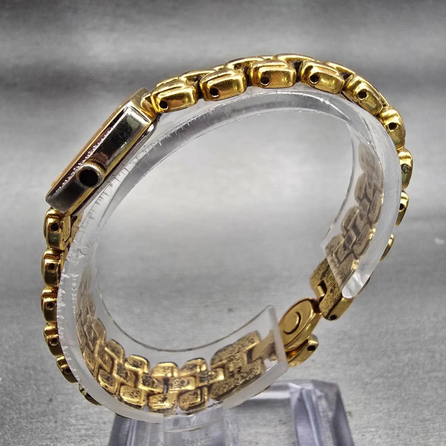 Seiko Watch Women 18mm MOP Dial Gold Tone Gemmed 4N00-8609 New Battery Vintage6