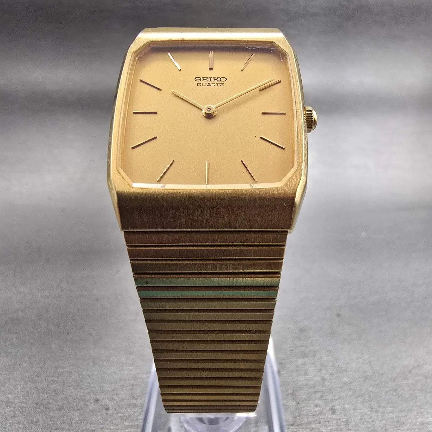Seiko Watch Men 26mm Gold Dial Gold Tone Rectangle 6530-5089 New Battery Vintage5