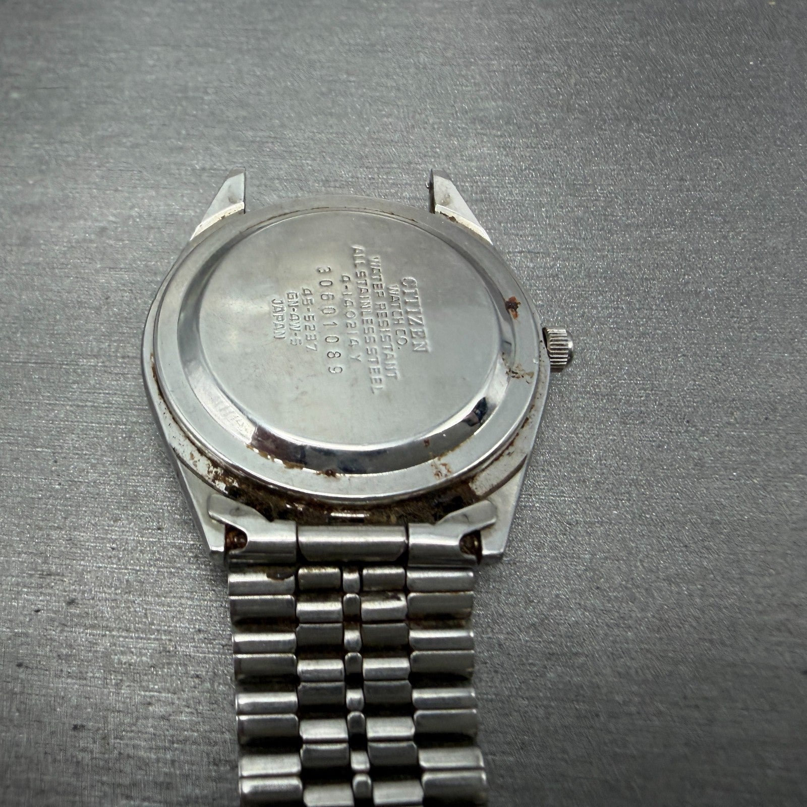 Citizen Seven Star Watch Men 35mm Silver Dial Silver Tone Daydate 4-140214 PARTS13