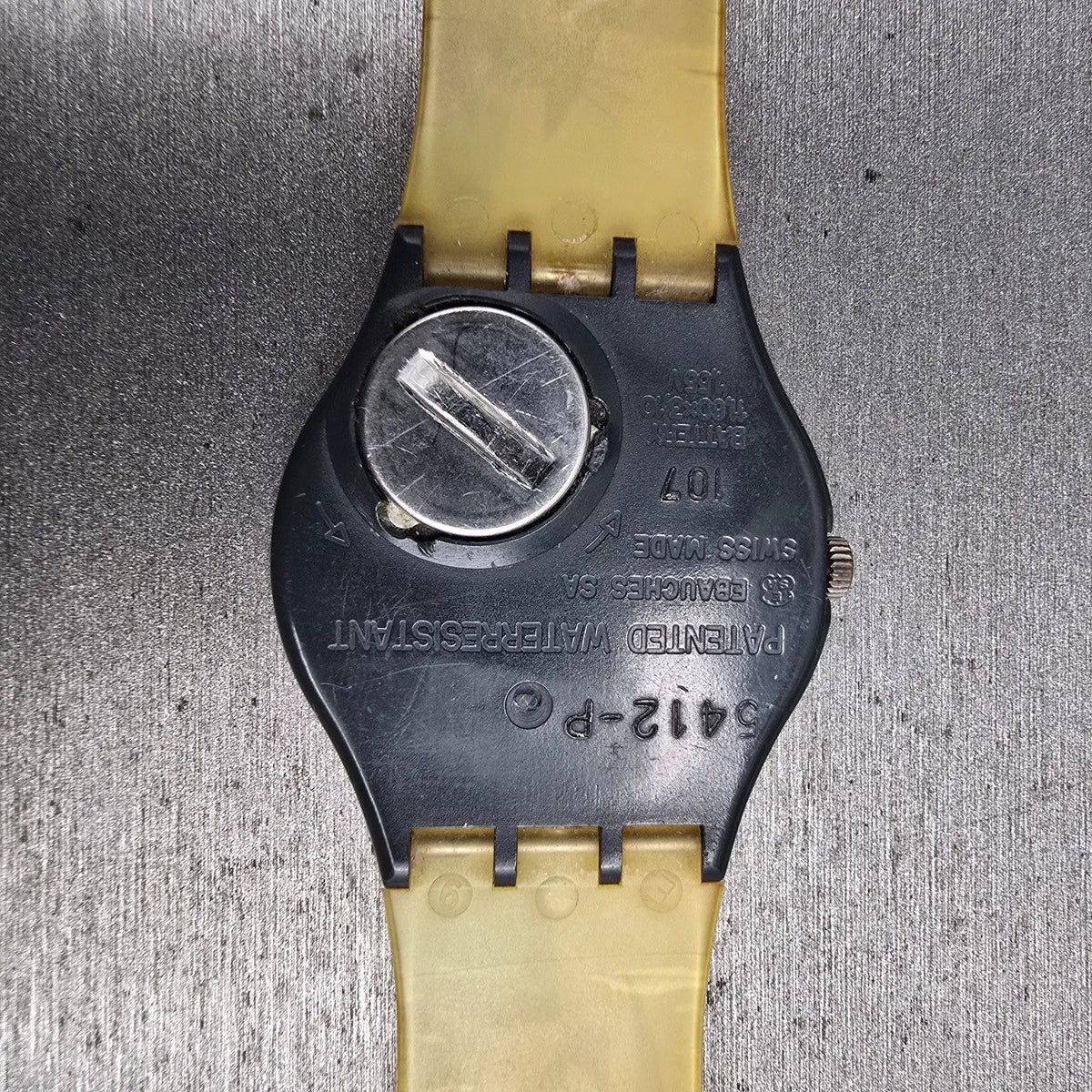 Swatch Pinstripe Watch Men 34mm Black Dial Black Round GA102 New Battery15