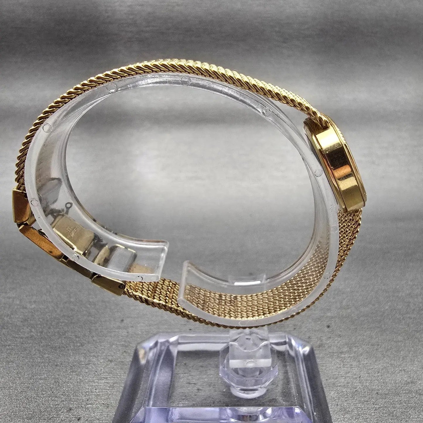 Seiko Watch Women 21mm Gold Dial Gold Tone Oval 2320-5200 New Battery Vintage8