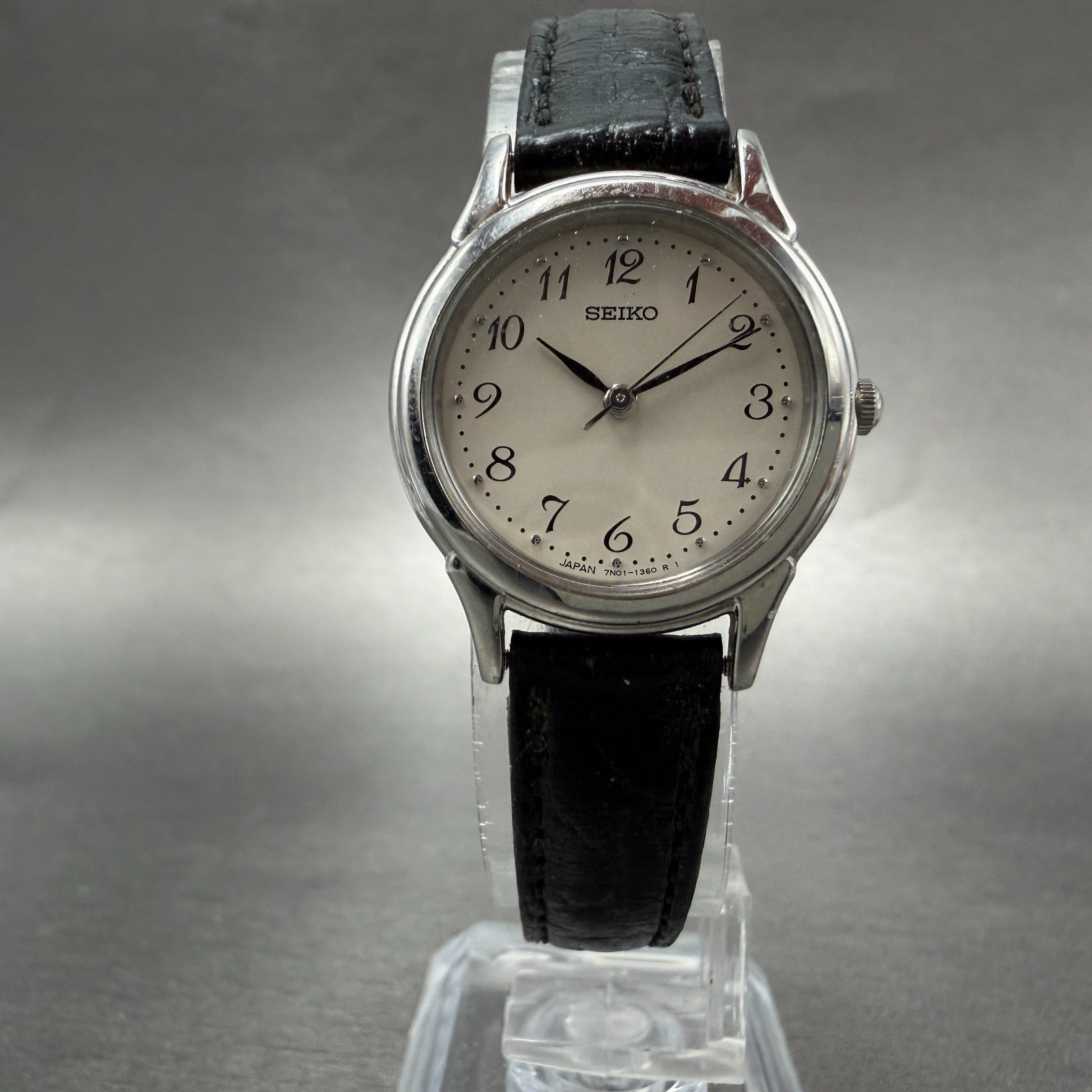 Seiko Watch Women 24mm White Dial Silver Tone Round 7N01-6881 New Battery VTG5