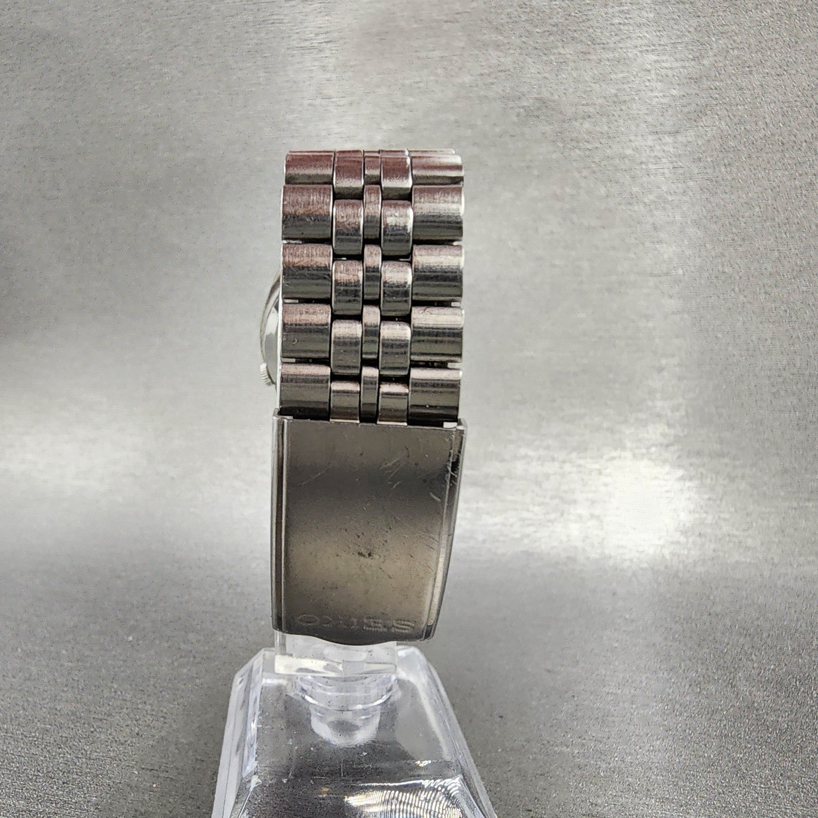 Seiko 5 Automatic Watch Men 35mm Silver Dial Silver Tone Daydate 70096000 PARTS8