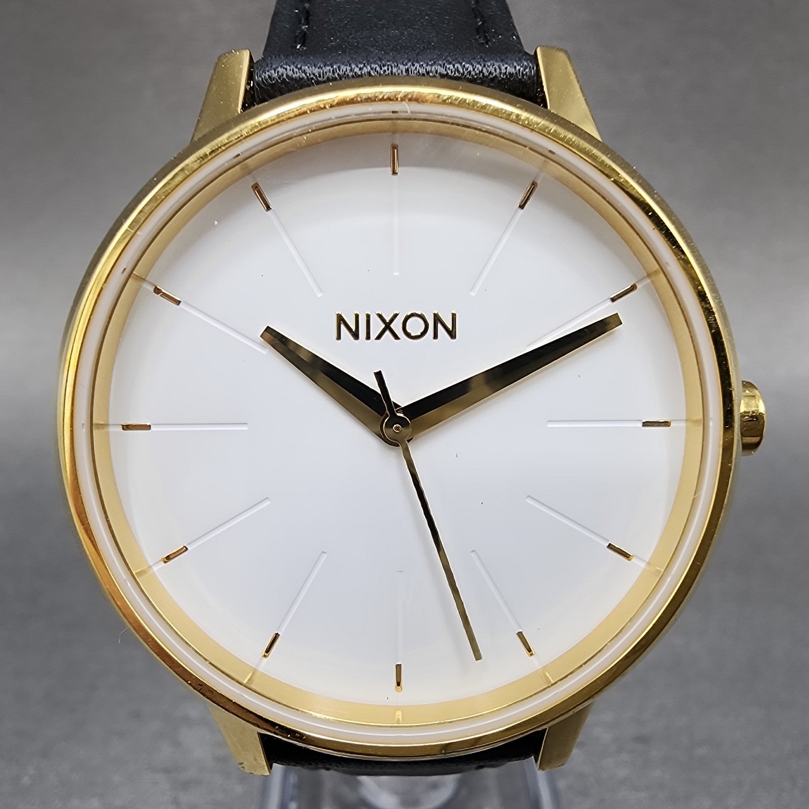 Nixon Kensington Watch Women 37mm White Dial Gold Tone Round New Battery1