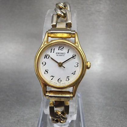 Seiko Watch Women 20mm White Dial Gold Tone Round 1N01-0E19 New Battery VTG