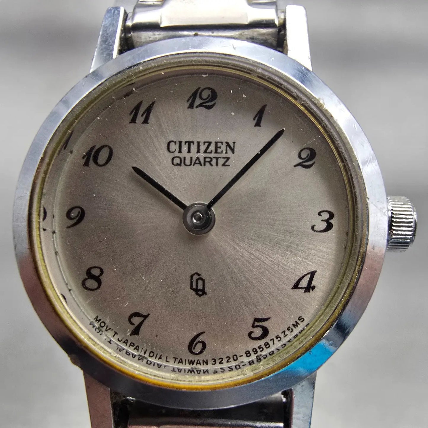 Citizen CQ Watch Women 21mm Silver Dial Silver Tone Round 3220-891236 New Batt1