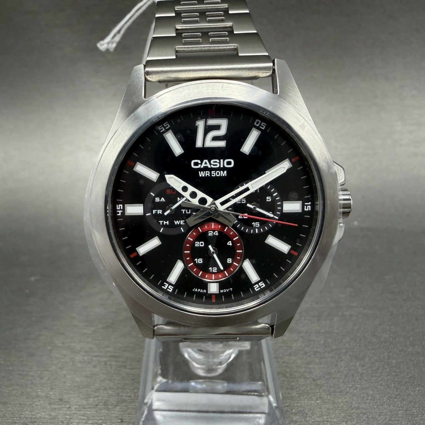 Casio MTP-E350 Watch Men 39mm Black Dial Silver Tone Daydate Metal Bracelet0