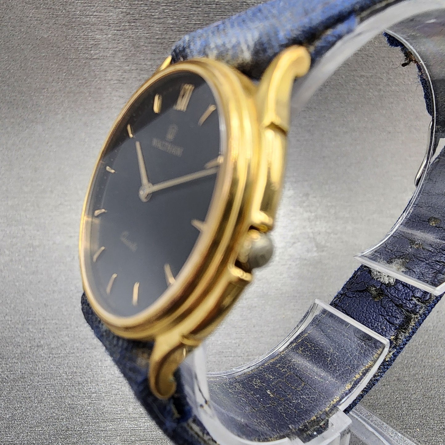 Waltham Watch Women 31mm Black Dial Gold Tone Round 26207 Vintage New Battery2