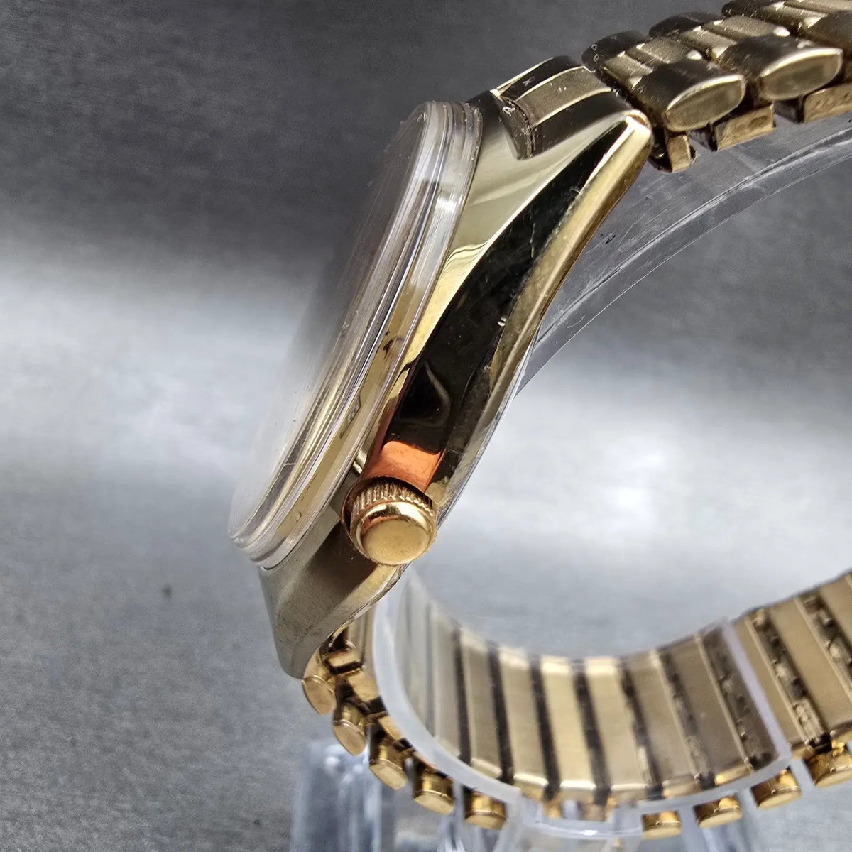 Citizen CQ Watch Men 35mm Gold Dial Gold Tone Daydate 1100-S63812 New Battery JL2