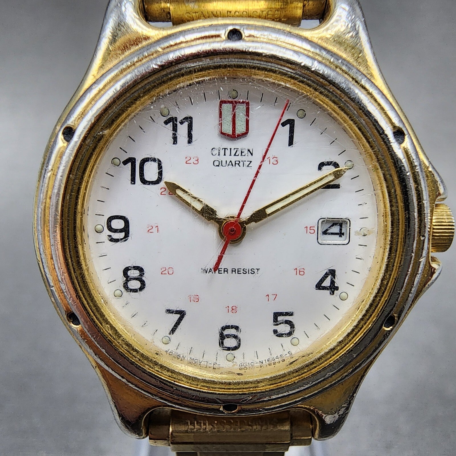 Citizen Watch Women White 27mm Dial Gold Tone Date Round 6010S37668 New Battery1