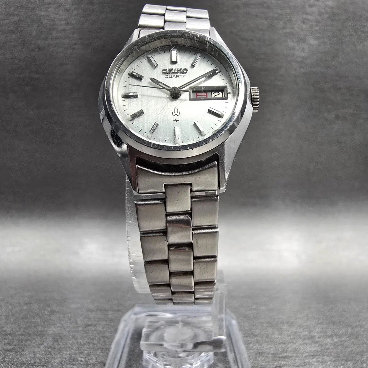 Seiko Watch Women 24mm Silver Dial Silver Tone Daydate Round 2626-0100 New Batt5