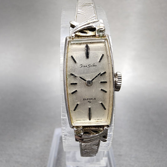 Seiko Fine Seiko Watch Women 12mm Silver Dial Silver Tone Manual 15203370 Runs0