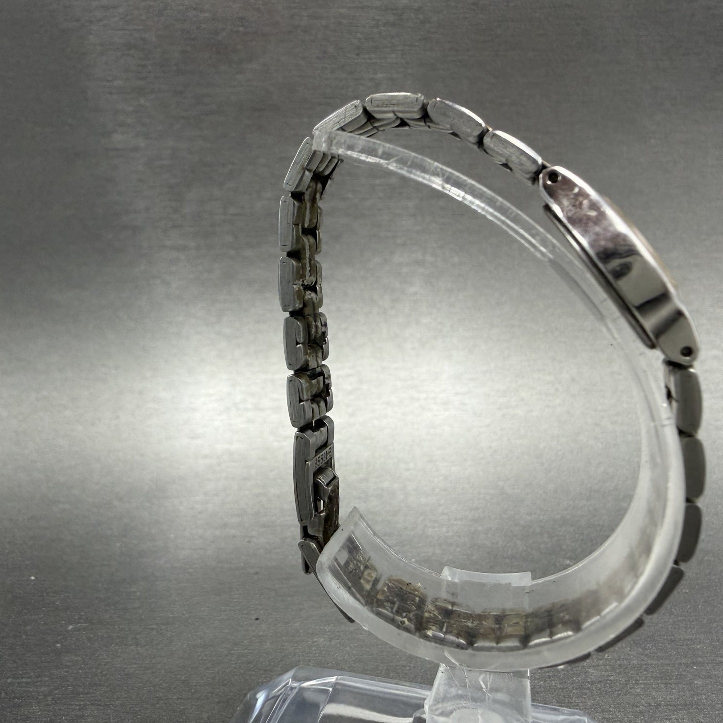 Seiko Watch Women 17mm Silver Dial Two Tone Oval 1F20-5B29 New Battery8