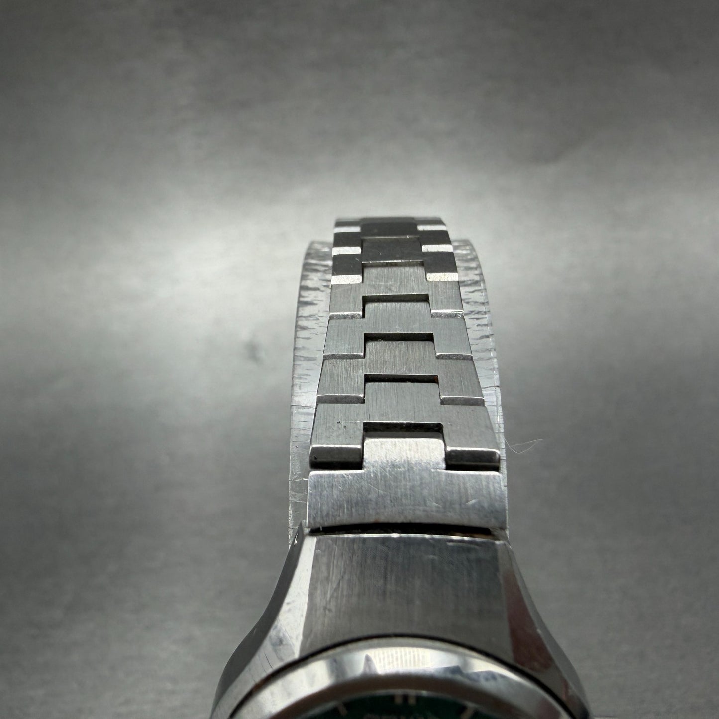 Seiko Automatic Watch Women 24mm Green Dial Silver Tone Daydate 2706-0310 Runs4