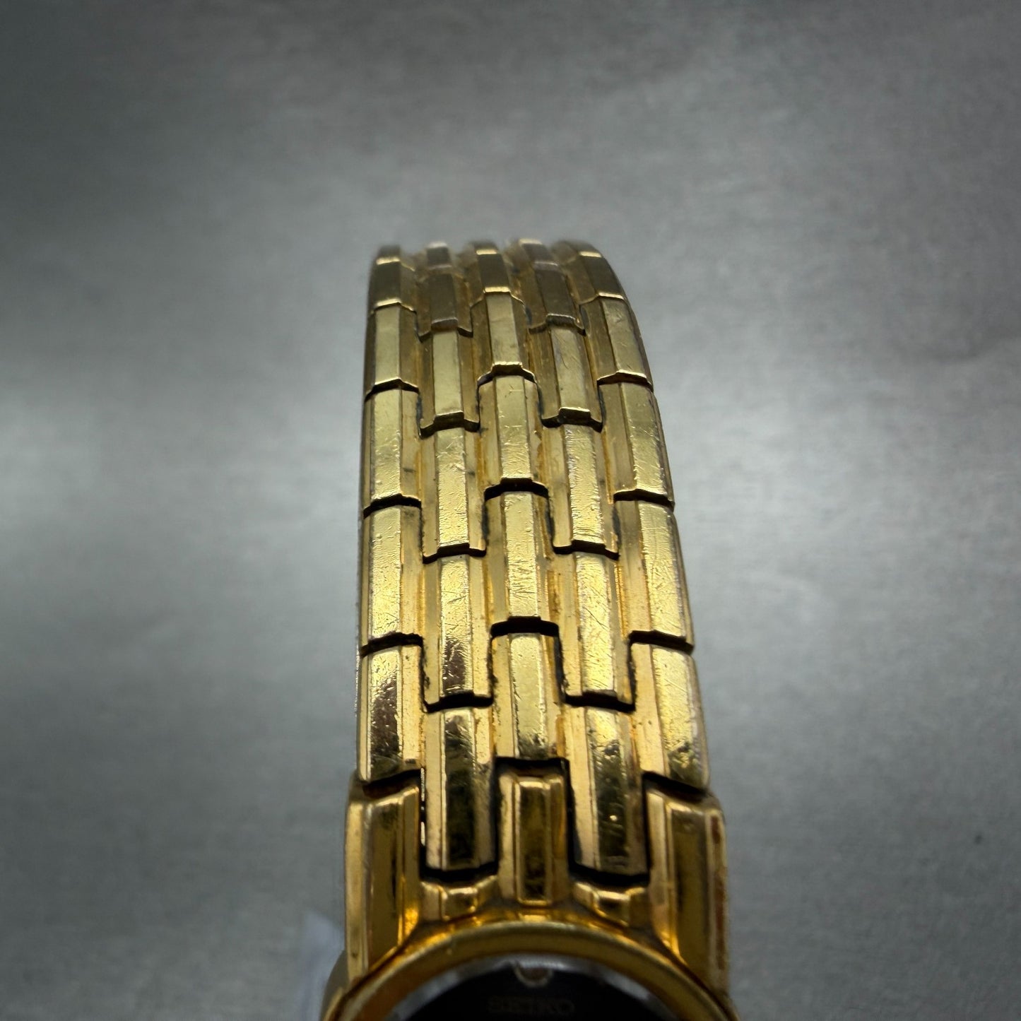 Seiko Watch Women 18mm Black Dial Gold Tone Round 1N00-0029 New Battery Vintage4