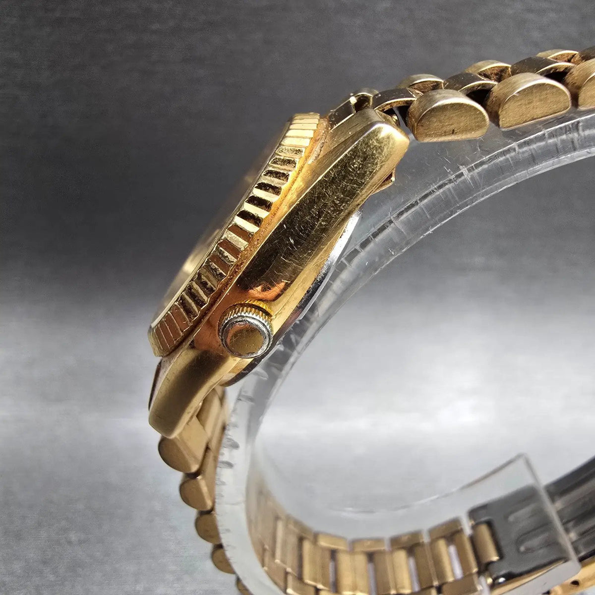 Seiko President Watch Women 24mm Gold Dial Gold Daydate 7N83-0041 New Battery2
