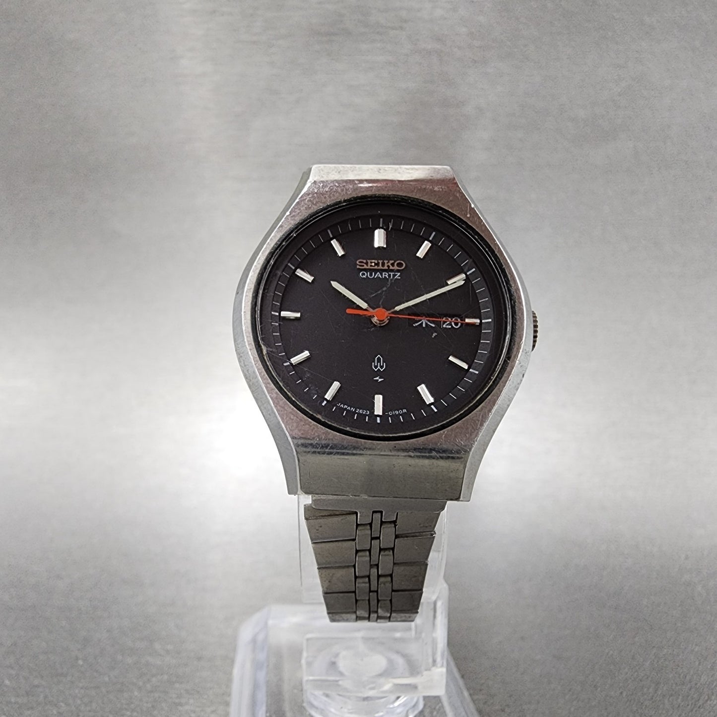 Seiko Watch Women 27mm Black Dial Silver Tone Daydate 2623016b New Battery5