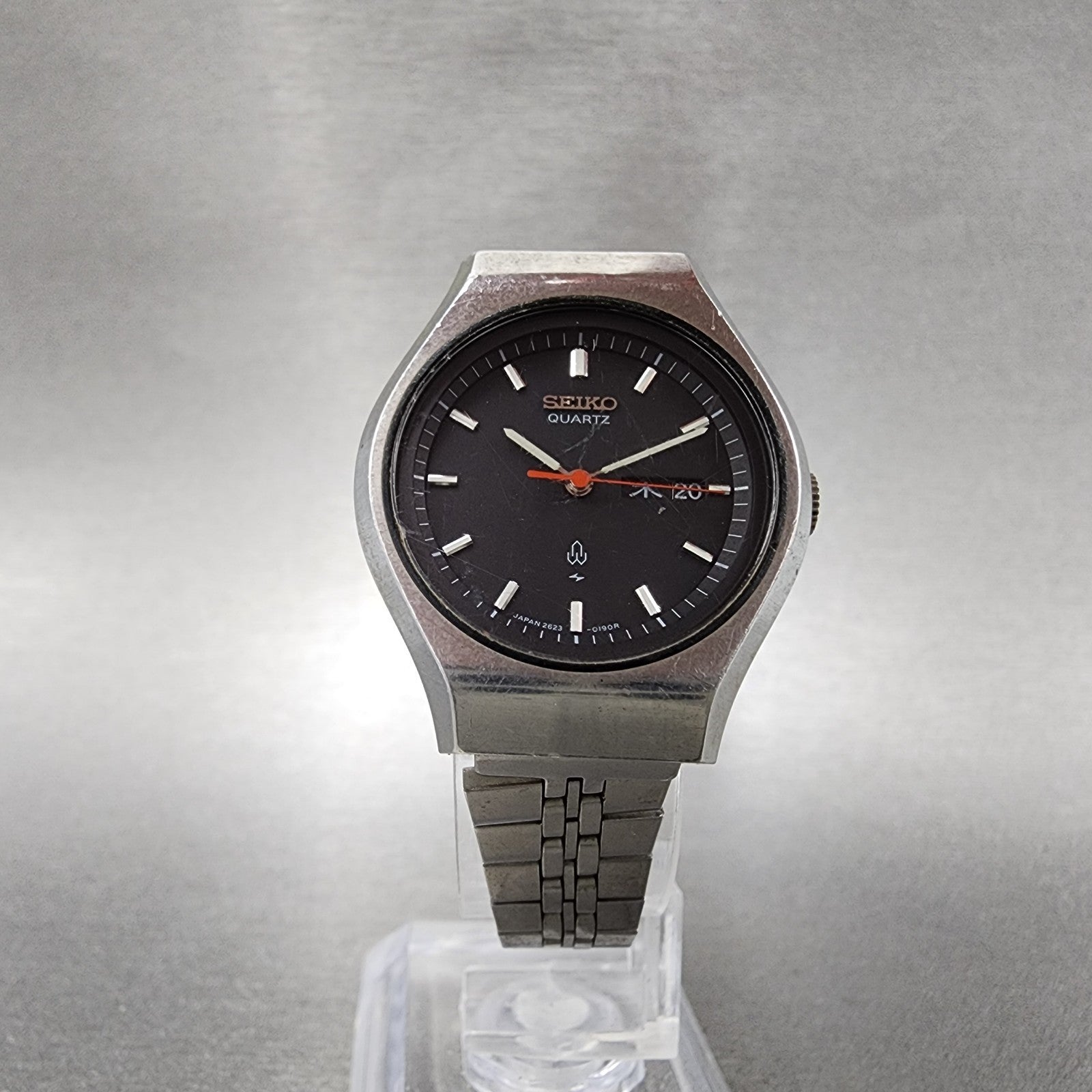 Seiko Watch Women 27mm Black Dial Silver Tone Daydate 2623016b New Battery5