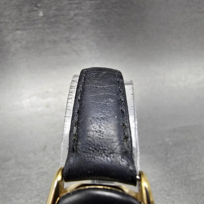 Movado Museum Watch Women 24mm Black Dial Gold Tone Round 88.66.820 PARTS5