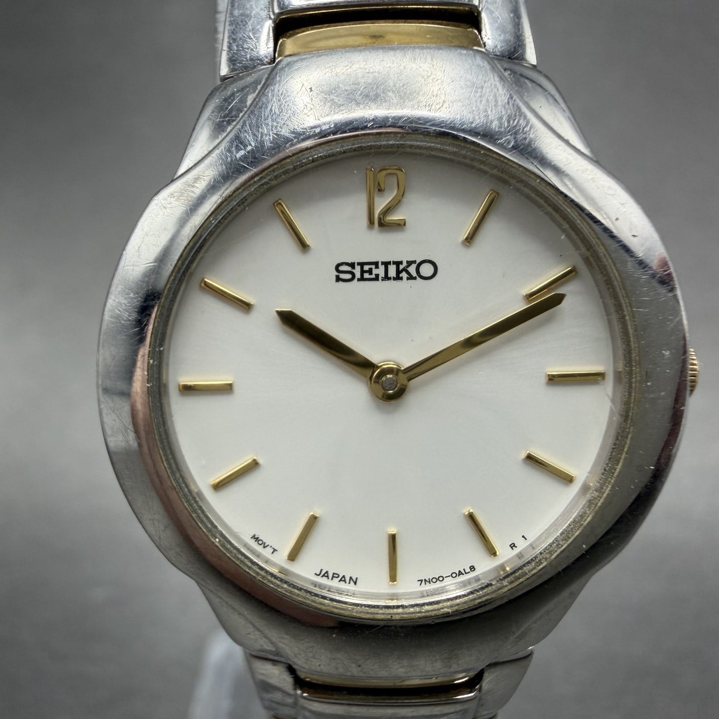 Seiko Watch Women 27mm White Dial Two Tone Round 7N00-0AD0 New Battery1