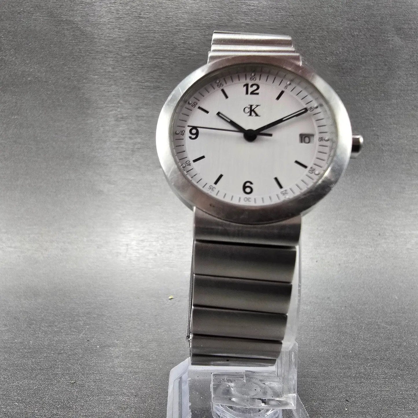 Calvin Klein Watch Women 31mm Silver Dial Stainless Steel Date Round New Battery5
