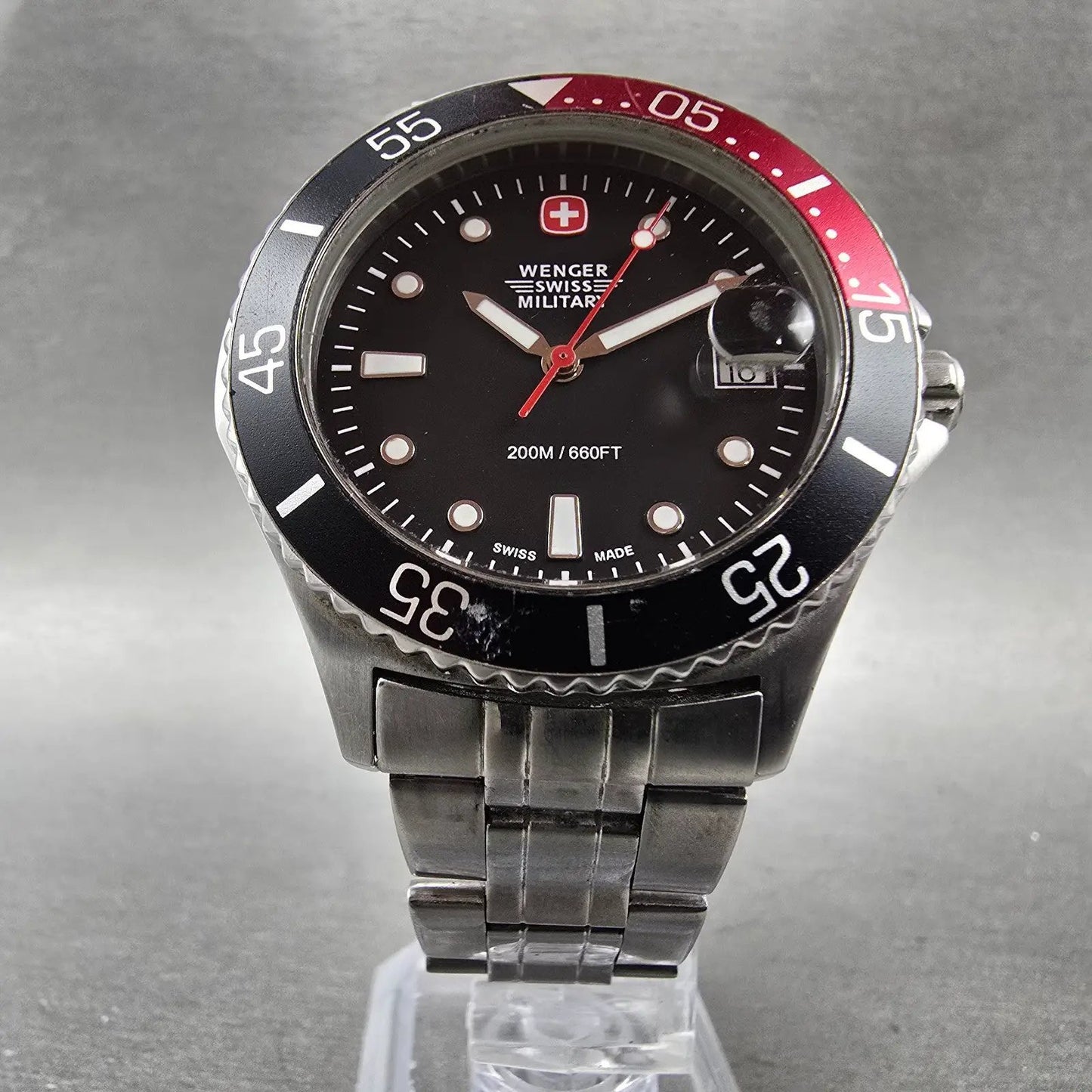 Wenger Swiss Military Dive Watch Men 40mm Black Dial Steel Date 79956 New Batt5