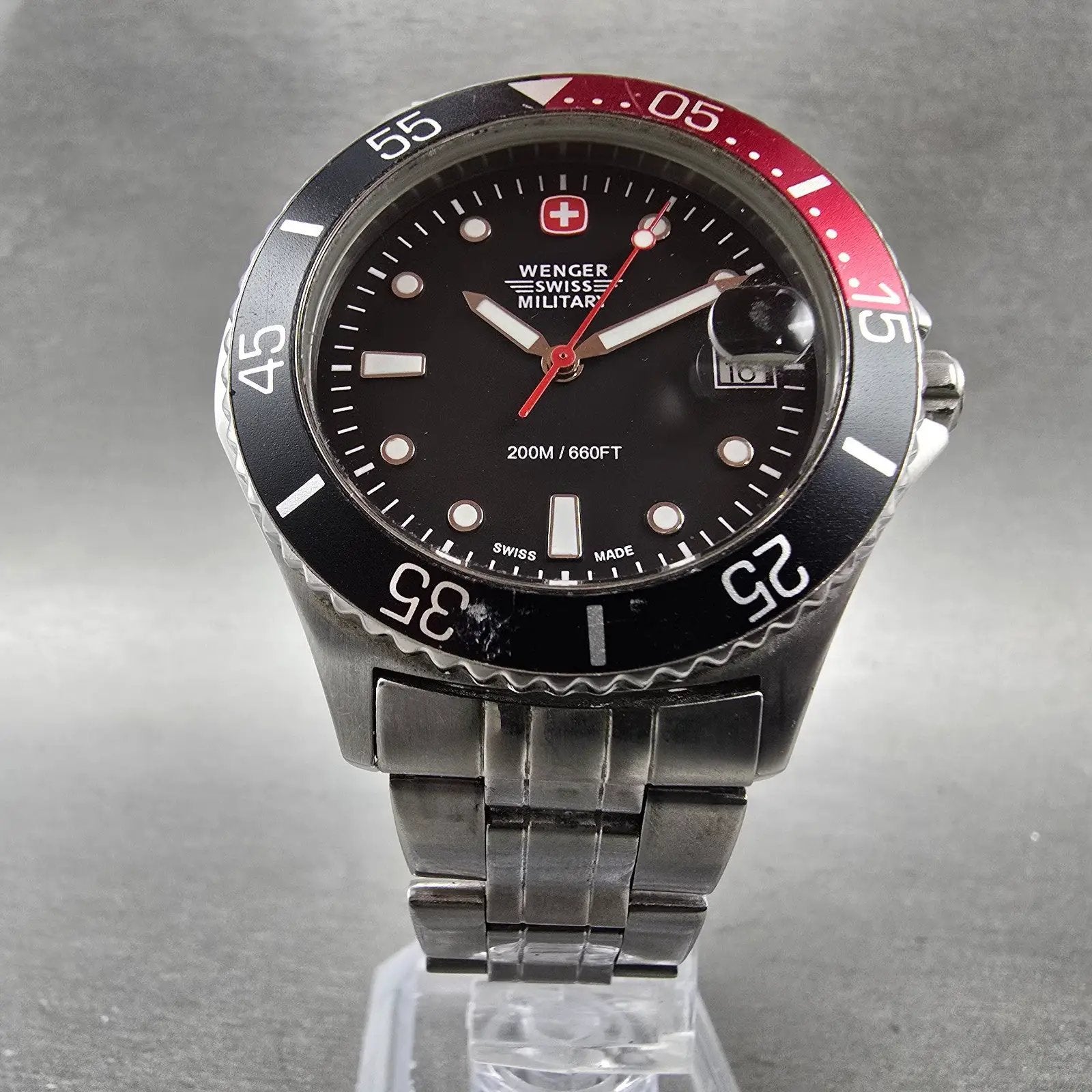 Wenger Swiss Military Dive Watch Men 40mm Black Dial Steel Date 79956 New Batt5