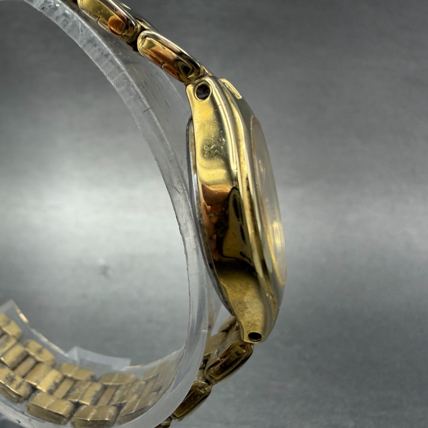 Citizen Watch Women 23mm Champagne Dial Gold Tone Date 1012-S011523 New Battery3