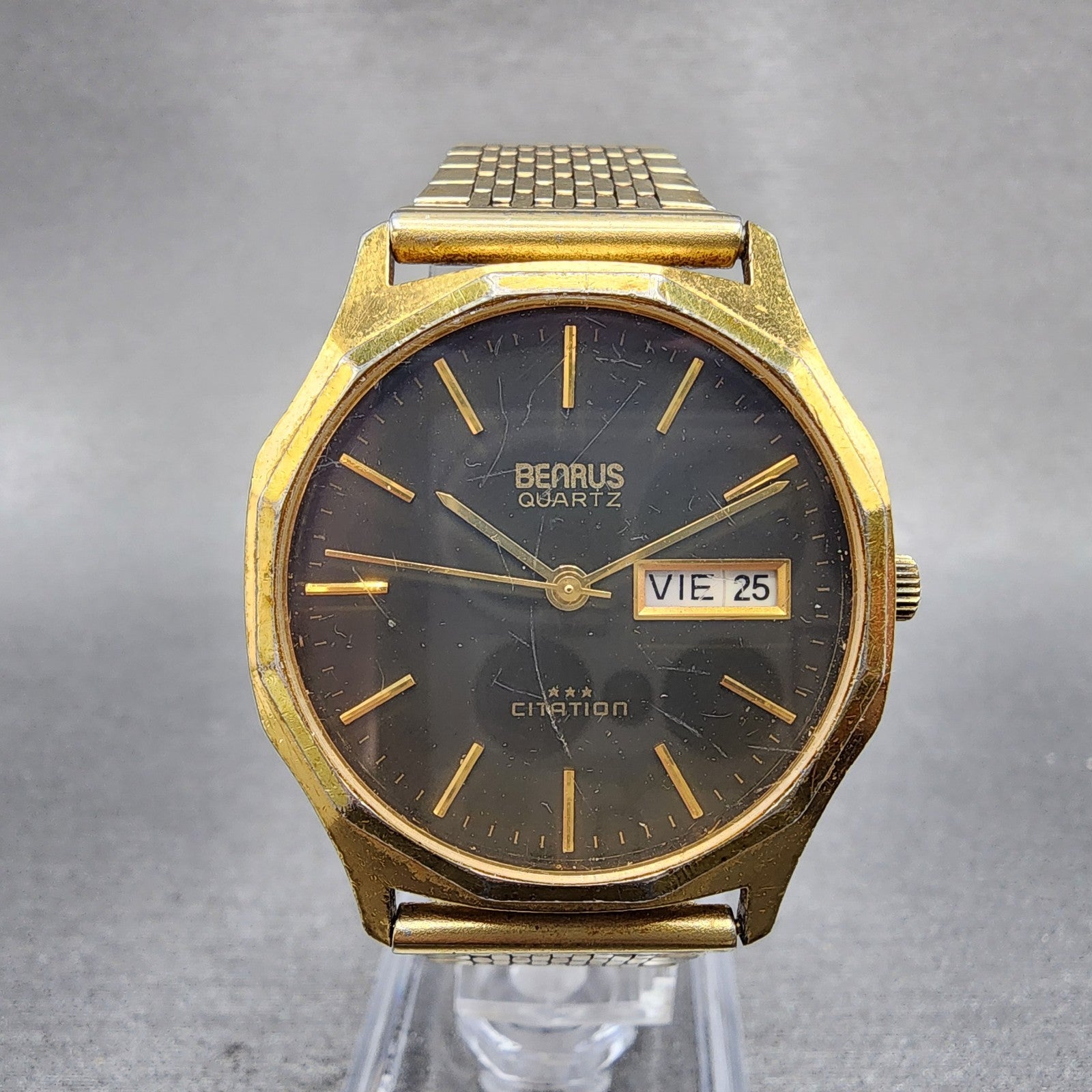 Benrus Watch Men 32mm Black Dial Gold Tone Daydate Round New Battery Vintage0