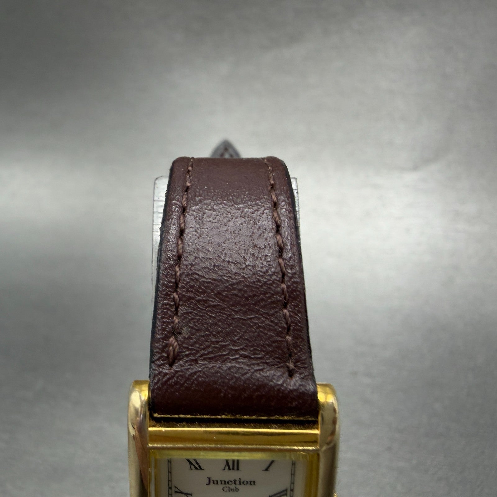 Vega Junction Club Tank Watch Women 18mm White Dial Gold Tone Rectangle New Batt4